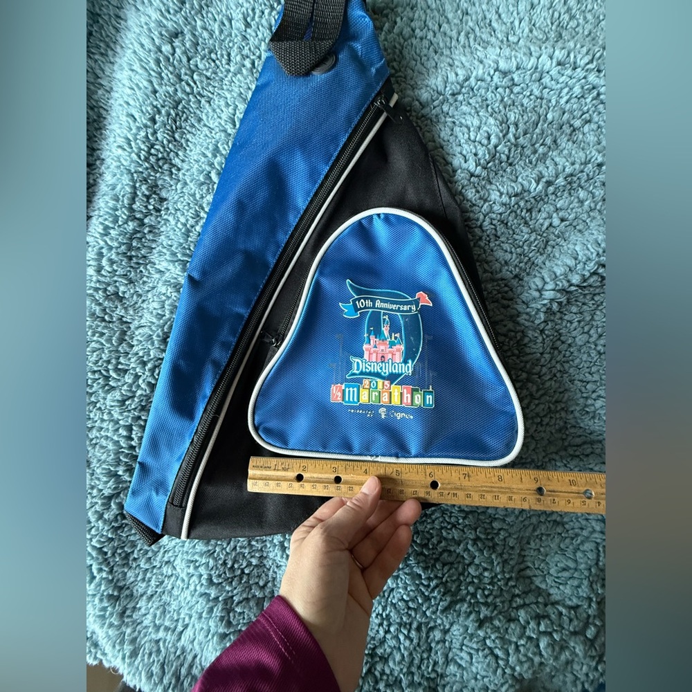 2015 Disneyland Half Marathon 10th Anniversary Crossbody Bag